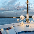Commercial Marine Searchlights: Choosing the Right Bulb