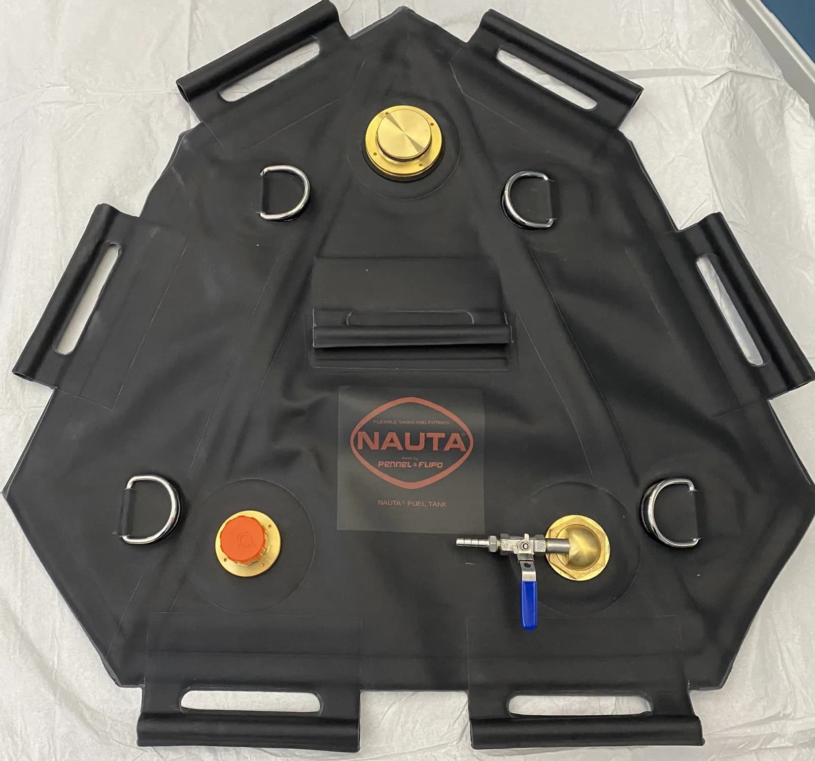 Portable Gas Tank, 18 Gal/70L, W/Fill Port & Cap Fuel Line SS Shutoff w/1/4" Barb & Pressure Relief