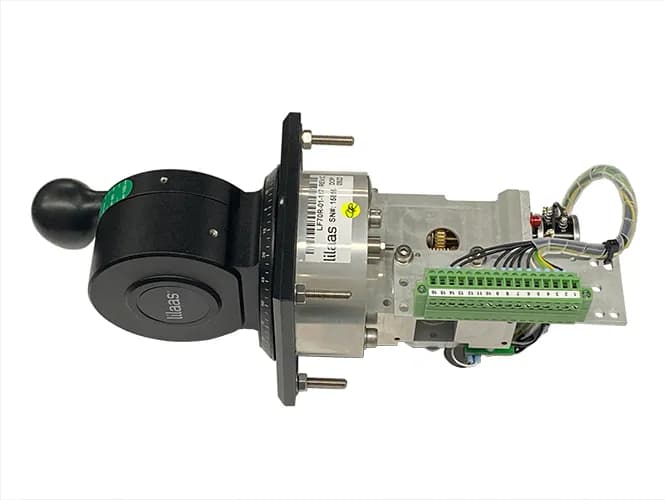 LF70 Azimuth Control Lever FWD Stbd, Right, 01-117