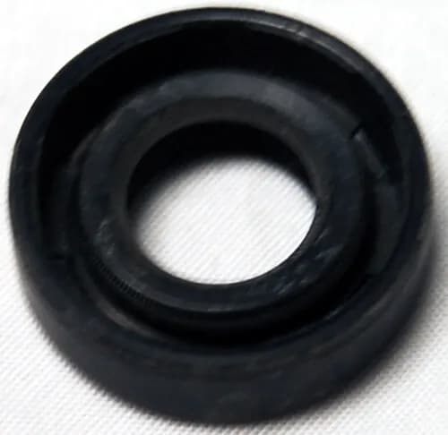 Oil Seal, for prop shaft on oil fill gearleg used on model SP35, SE40 product image