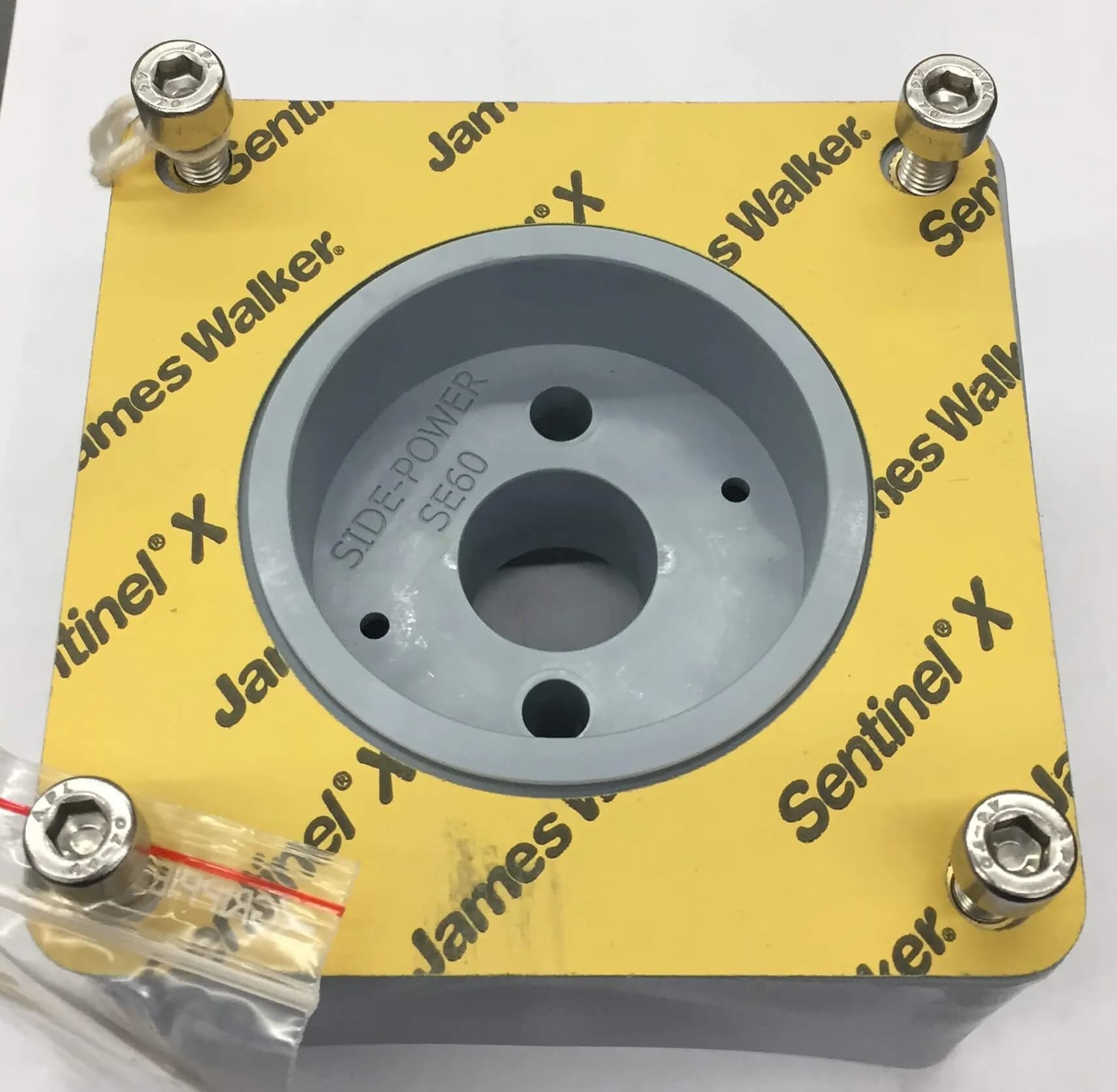 Bracket, mounting assembly for SE60 when using new flex coupler