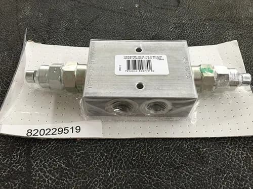 Valve Assembly, Over-center, two direction for anchor windlass in hyd system product image