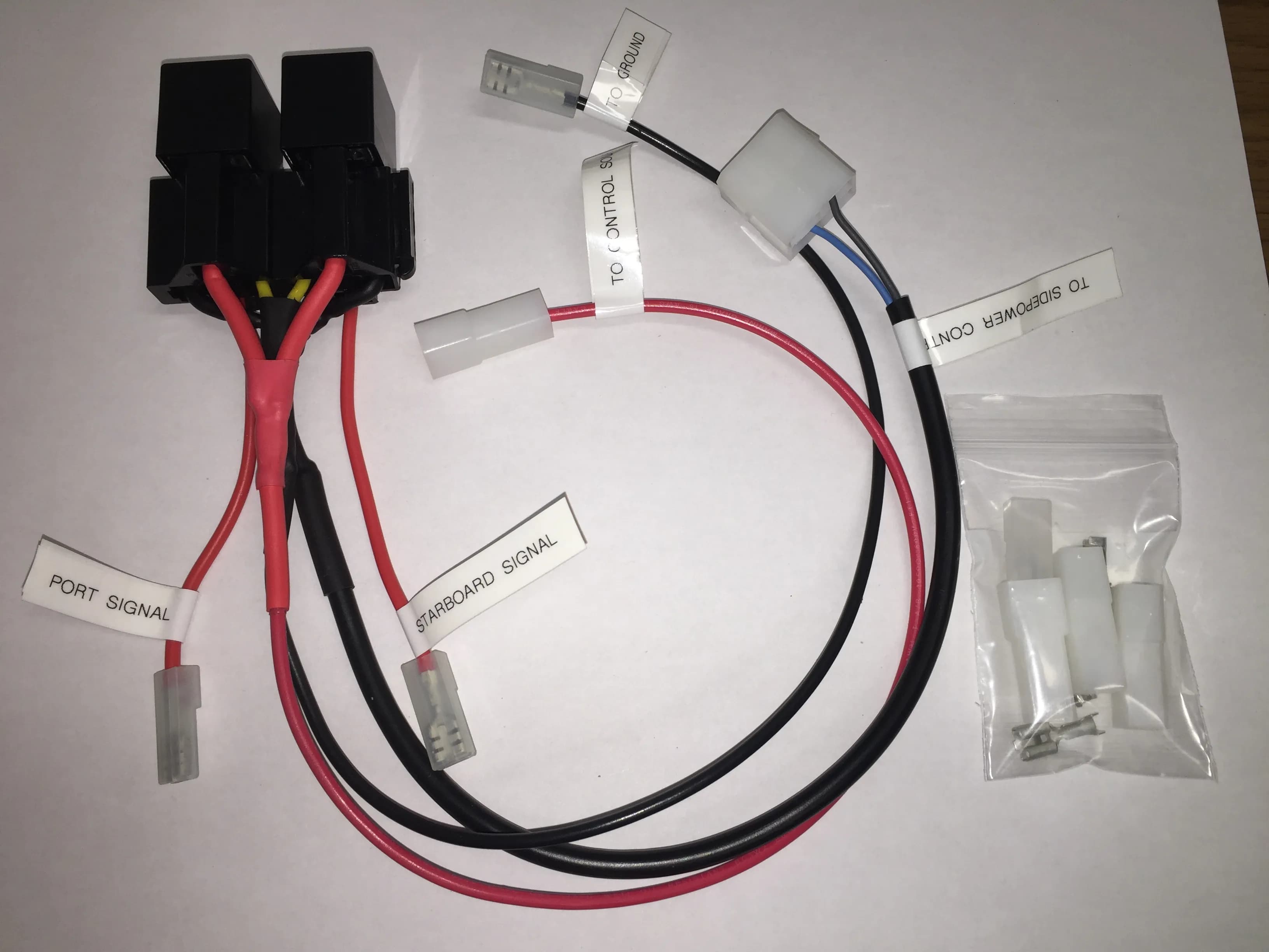 Relay Adapter Assembly, 24V for Switching Other Brand Thruster from SP/Sleipner Control product image