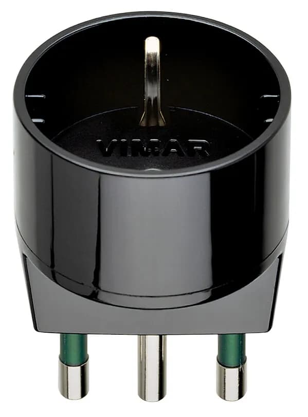 Sicury Socket Adapter, Italian S17 to Italian P30 (w/Ground), 2P+E, 16A, 250V/1500W, Black product image