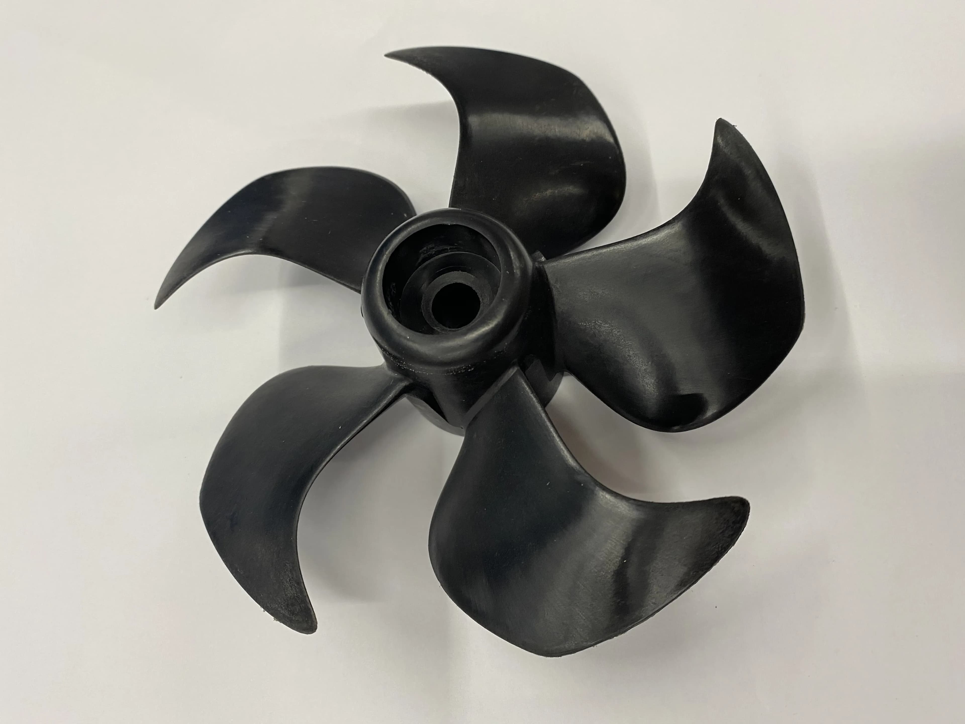 Propeller, 5-Blade, 140mm Composite, Pin drive for models SE50, SEP50, SX35, SXP35, SX50, SXP50 product image