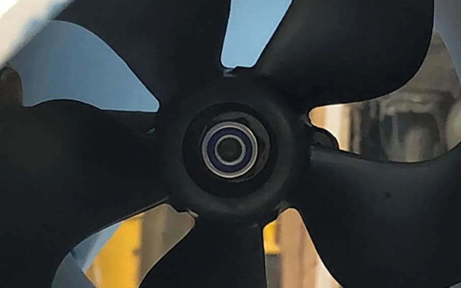 3 Common Causes of Noisy Bow Thruster Sounds & Overload 3 Common Causes of Noisy Bow Thruster Sounds & Overload