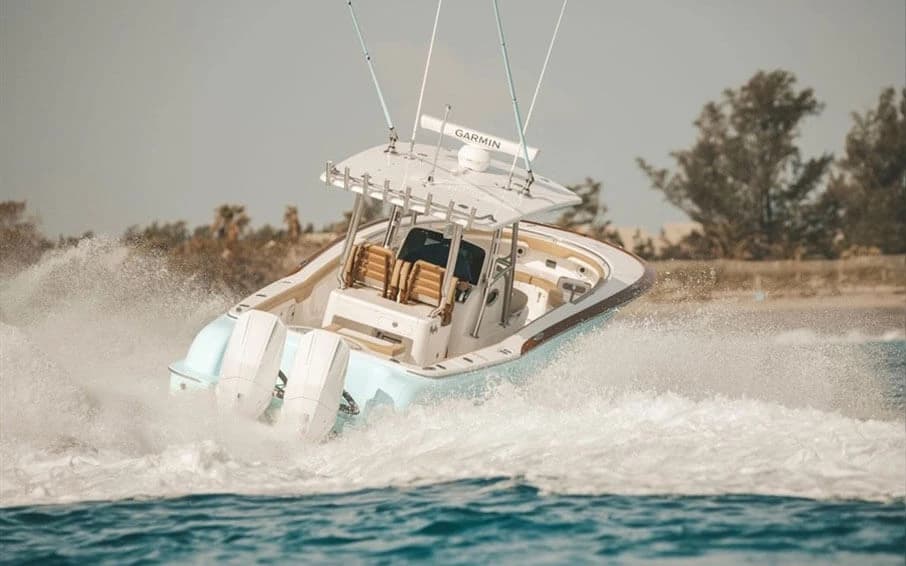 4 Systems to Upgrade Your Center Console Powerboat 4 Systems to Upgrade Your Center Console Powerboat